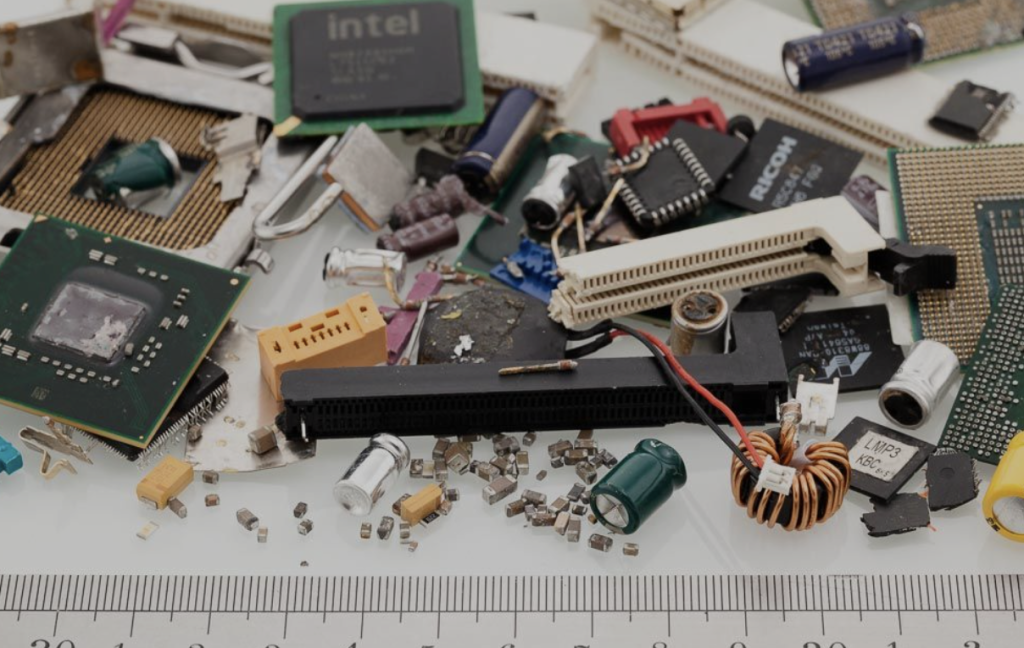 e-waste disassembly